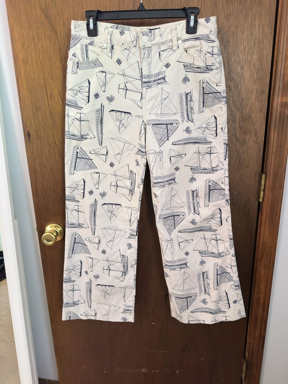 Tory Burch Nautical Print Cropped Jeans in Cream and Navy